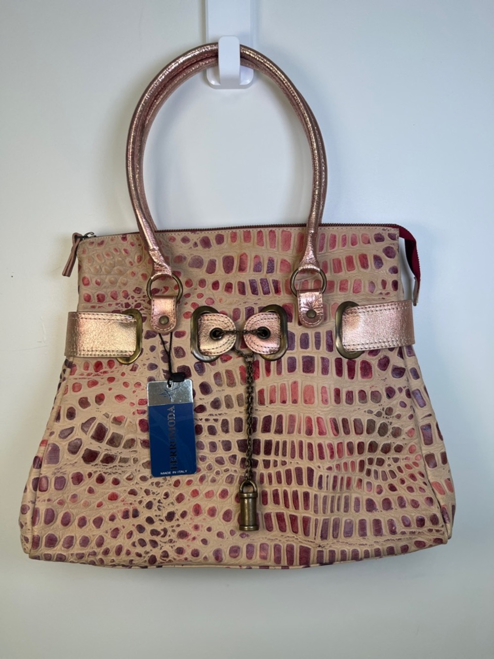 Vera Pelle Ferromoda Rose Gold Tan Croc-Embossed Tote Handbag with Metallic Trim